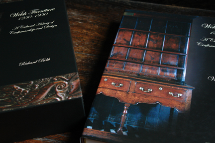 Welsh Furniture 1250-1950: A Cultural History of Craftsmanship and Design
