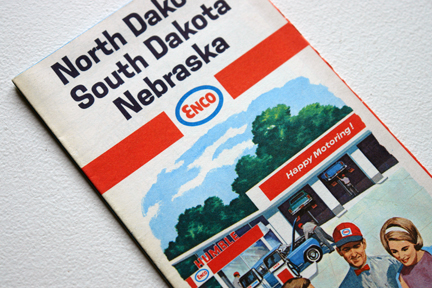 vintage Enco travel map of the Dakotas and Nebraska from the 1960s