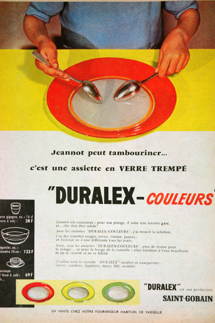 Advertisement for Duralex from a vintage 1950s French "L'Echo de la Mode" magazine Advertisement for Duralex from a vintage 1950s French "L'Echo de la Mode" magazine