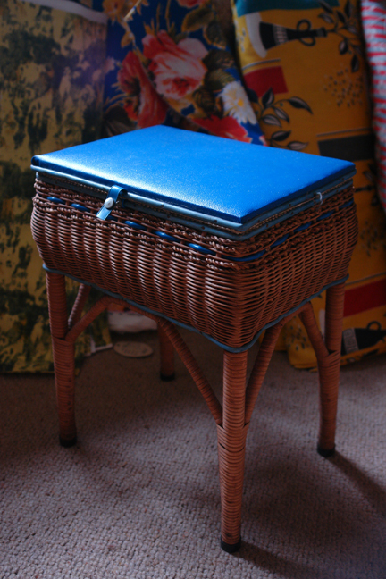 vintage white painted wicker sewing box on legs with blue lid